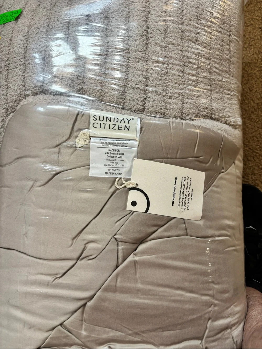 Sunday Citizen Snug Piped Comforter Taupe King/Cal King NWT